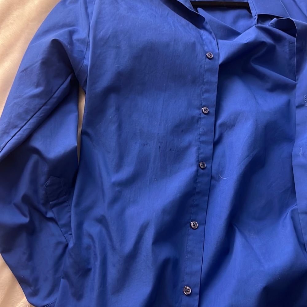 Button up - Picture 4 of 4